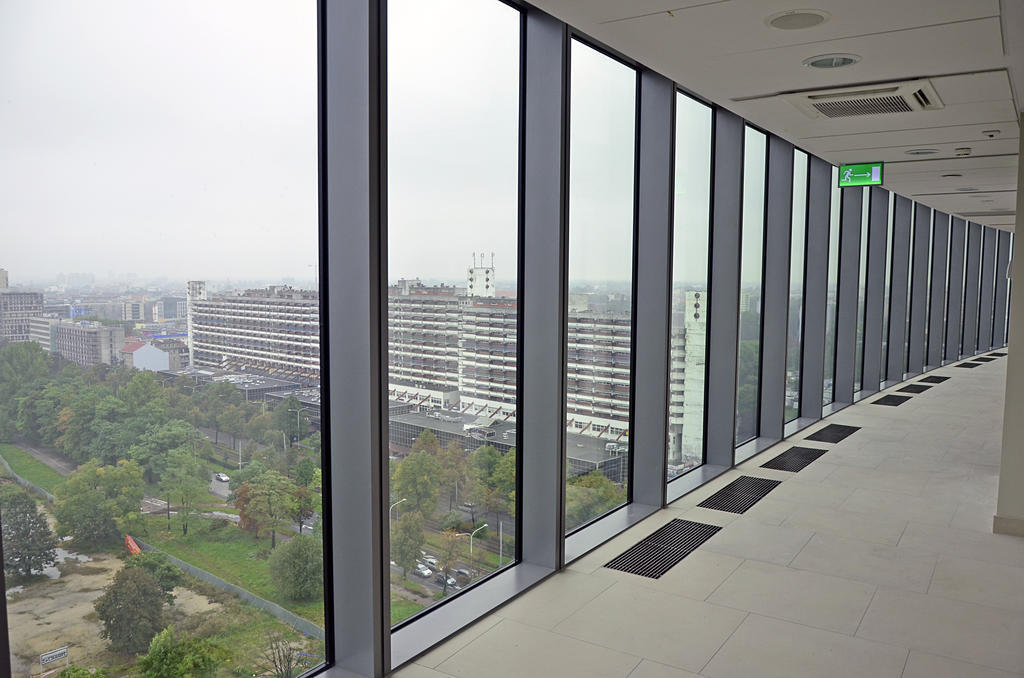 Platinum Sky Apartment วรอตซวาฟ ภายนอก รูปภาพ